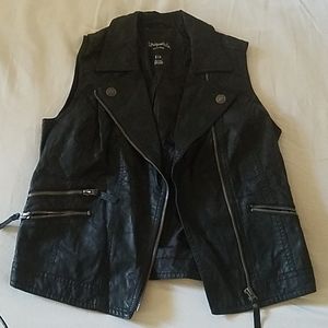 Shell vest